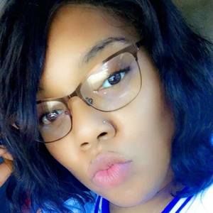 Meet your Posher, Chelsea